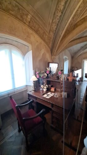 Työpöytä ilman tietotekniikkaa