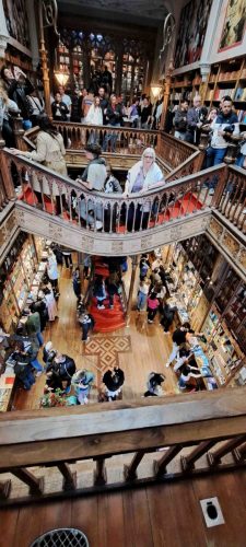 Näkynä yläkerrasta