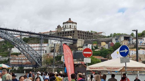 Sillan pää ja linna